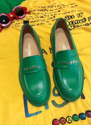 Chanel shoes green
