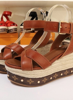 Louis Vuitton sandals brown