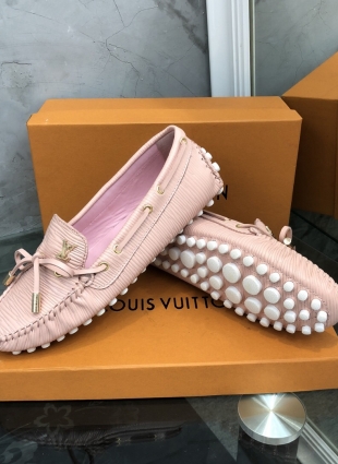 Louis Vuitton shoes pink