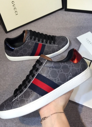 Gucci sneakers