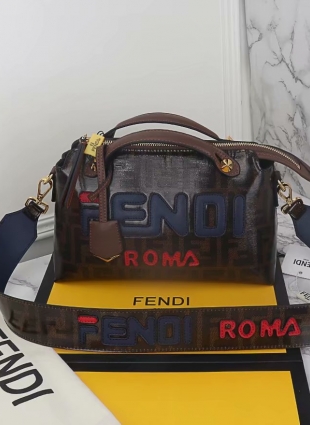 FENDI bag