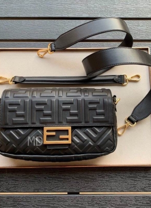 FENDI bag