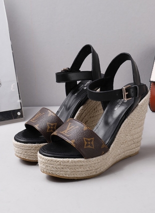 Louis Vuitton sandals brown