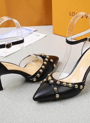Louis Vuitton shoes black