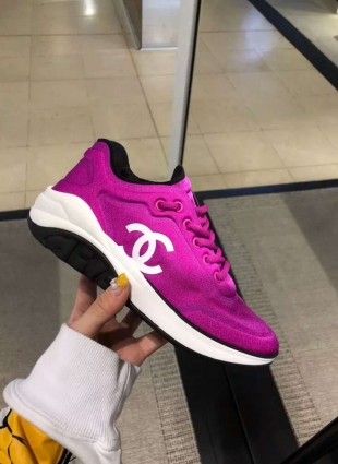 Chanel sneakers pink