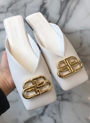 Balenciaga shoes white