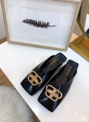 Balenciaga shoes black