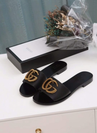 Gucci step-ins black