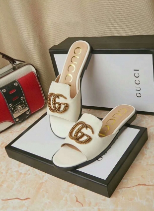 Gucci step-ins white