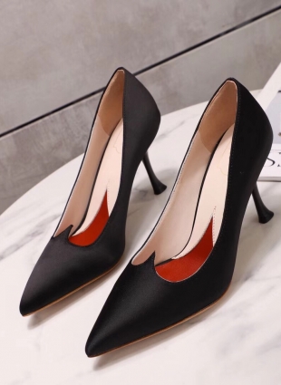 Roger Vivier shoes black