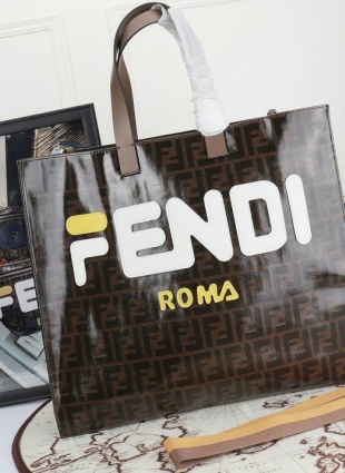 FENDI bag