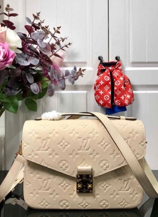 Louis Vuitton bag