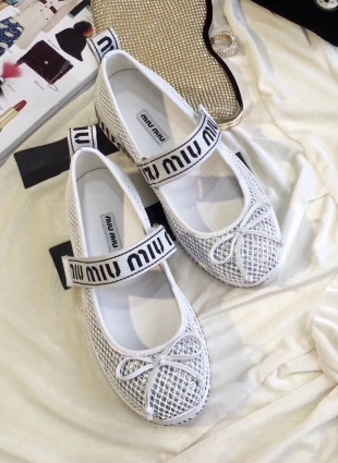 Miu Miu shoes white