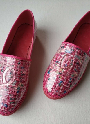 Chanel shoes pink