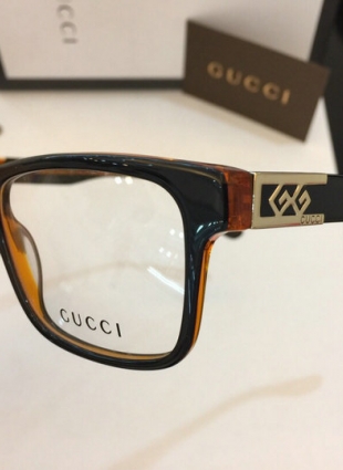 Gucci glasses
