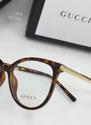 Gucci glasses