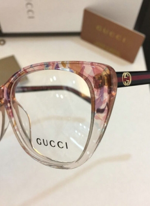 Gucci glasses
