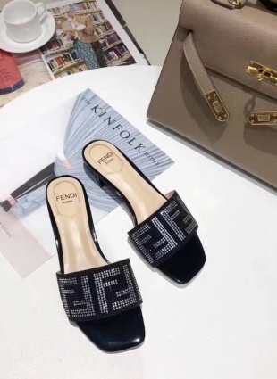 Fendi step-ins black