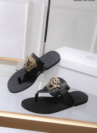 Versace slides