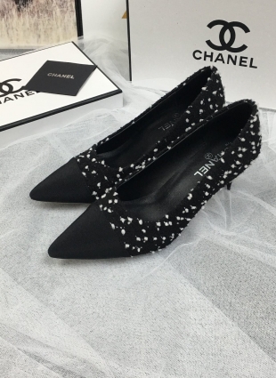 Chanel shoes black