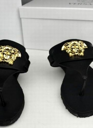Versace slides
