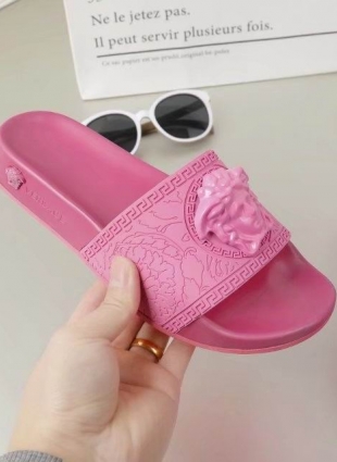 Versace slides