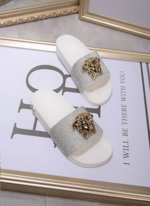 Versace slides