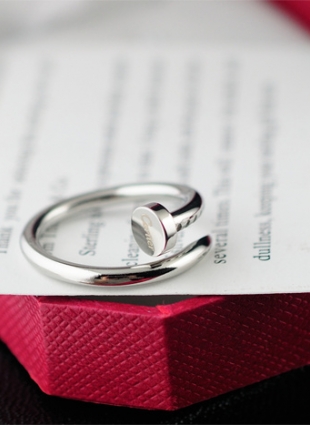 Cartier ring