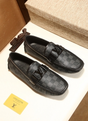 Louis Vuitton man shoes