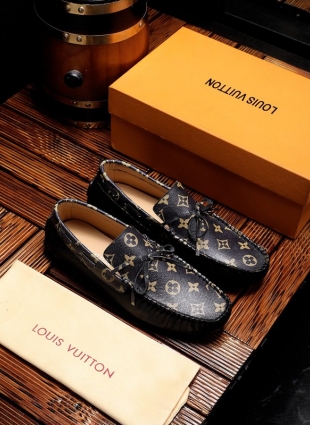 Louis Vuitton man shoes