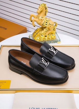 Louis Vuitton man shoes
