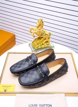 Louis Vuitton man shoes