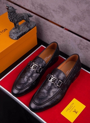Louis Vuitton man shoes