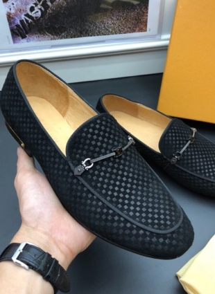 Louis Vuitton man shoes