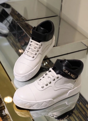 Chanel sneakers white and black