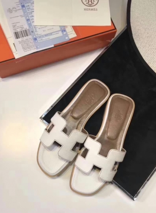 Hermès sandals white