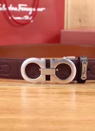 Salvatore Ferragamo belt