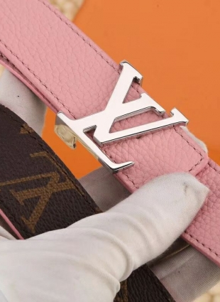 Louis Vuitton belt