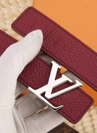 Louis Vuitton belt