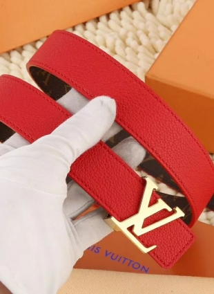 Louis Vuitton belt