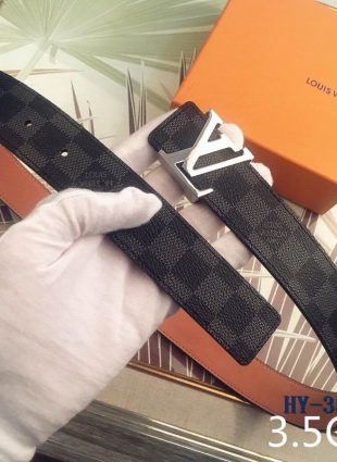 Louis Vuitton belt