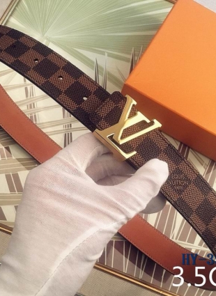 Louis Vuitton belt