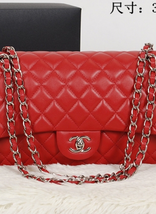 CHANEL bag