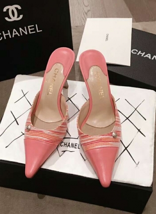 Chanel shoes pink