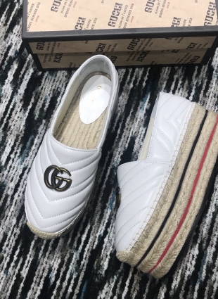 Gucci shoes white