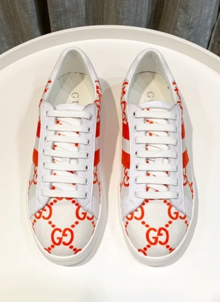 Gucci sneakers white and red