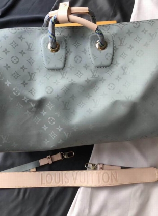 Louis Vuitton bag 50 cm