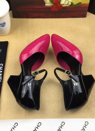 Chanel shoes black and pink