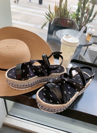 Balenciaga sandals black