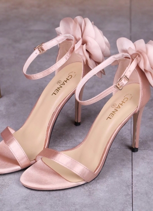 Chanel shoes pink